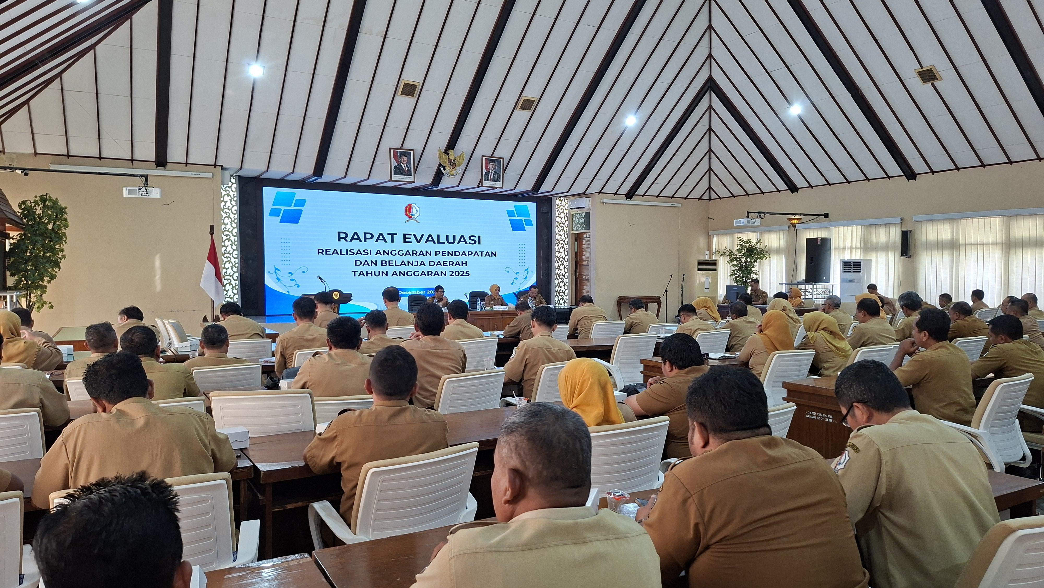 Pemkab Bojonegoro Lakukan Evaluasi Realisasi APBD Tahun Anggaran 2025, Fokus Penyerapan Anggaran dan Akuntabilitas Keuangan